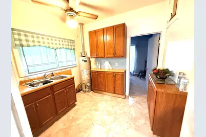 211 N 3rd Street, Hoopeston, IL 60942 - Photo 7