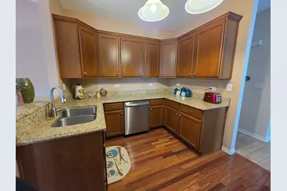 8211 Tremont Lane, Joliet, IL 60431 - Photo 5