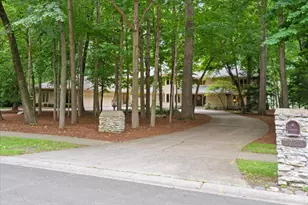 1725 Persimmon Dr, Saint Charles, IL 60174 - Photo 65