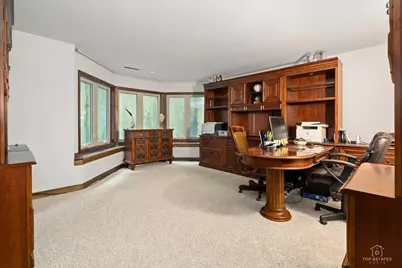 1725 Persimmon Drive, Saint Charles, IL 60174 - Photo 45