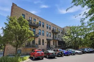 3133 N Lakewood Ave, Chicago, IL 60657 - Photo 1