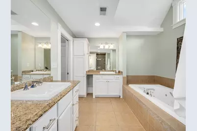 [Address not provided], Hinsdale, IL 60521 - Photo 29