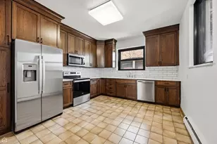 5229 S Greenwood Ave, Chicago, IL 60615 - Photo 5