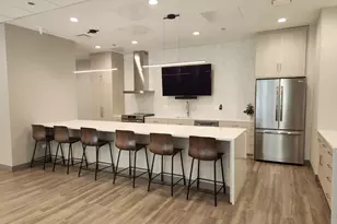 222 N Columbus Dr, Chicago, IL 60601 - Photo 27