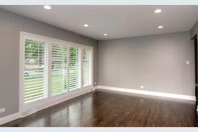 465 W Fremont Avenue, Elmhurst, IL 60126 - Photo 3