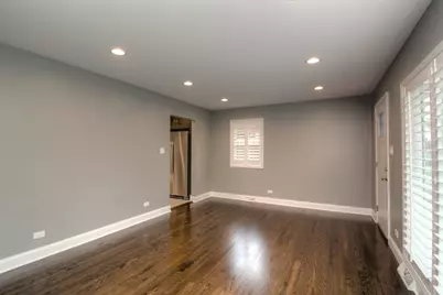 465 W Fremont Avenue, Elmhurst, IL 60126 - Photo 5