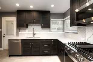 465 W Fremont Ave, Elmhurst, IL 60126 - Photo 9
