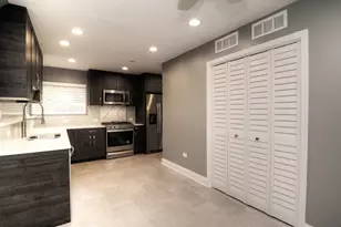 465 W Fremont Ave, Elmhurst, IL 60126 - Photo 7