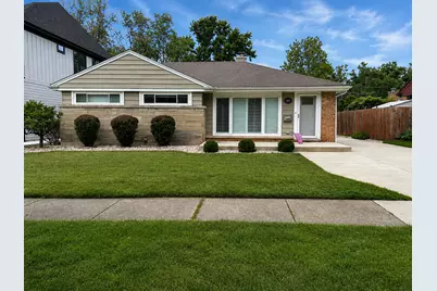 465 W Fremont Avenue, Elmhurst, IL 60126 - Photo 1