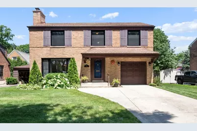 6957 N Caldwell Avenue, Chicago, IL 60646 - Photo 1