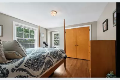 6957 N Caldwell Avenue, Chicago, IL 60646 - Photo 13