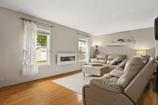 93 N Park Rd, Machesney Park, IL 61115 - Photo 13