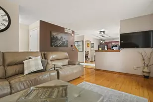 93 N Park Rd, Machesney Park, IL 61115 - Photo 15