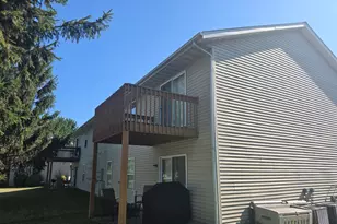 4968 Pine Meadow Pkwy, Loves Park, IL 61111 - Photo 3