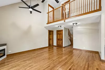 1921 Annettes Circle, Sugar Grove, IL 60554 - Photo 5
