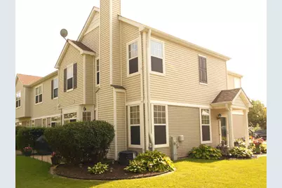 1950 Cobblestone Drive, Carpentersville, IL 60110 - Photo 5