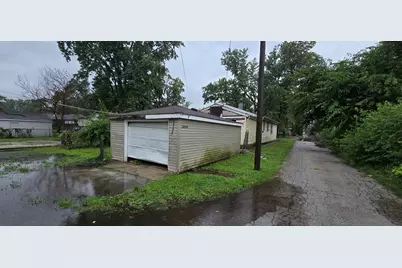 16725 Anthony Avenue, Hazel Crest, IL 60429 - Photo 5