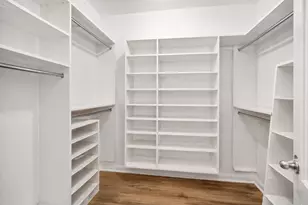 3565 S King Dr, Chicago, IL 60653 - Photo 11