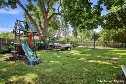 602 Judge Avenue, Waukegan, IL 60085 - Photo 27