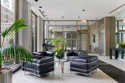 1460 N Sandburg Terrace #2106A, Chicago, IL 60610 - Photo 5