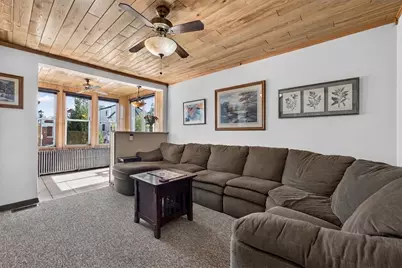 1224 Gunderson Avenue, Berwyn, IL 60402 - Photo 7