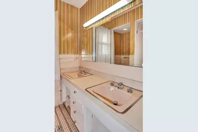 9139 S Oakley Avenue, Chicago, IL 60643 - Photo 35