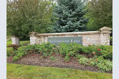 329 Silverstone Drive #329, Carpentersville, IL 60110 - Photo 19
