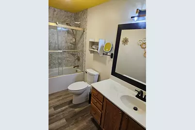 329 Silverstone Drive #329, Carpentersville, IL 60110 - Photo 9