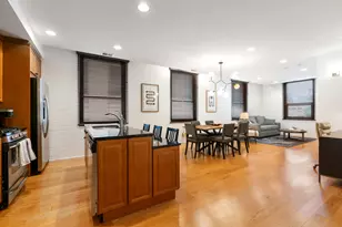 742 N Lasalle St, Chicago, IL 60654 - Photo 15