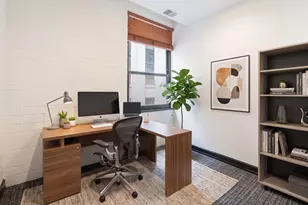 742 N Lasalle St, Chicago, IL 60654 - Photo 11