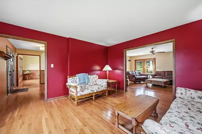 39W261 Hemlock Drive, Saint Charles, IL 60175 - Photo 5