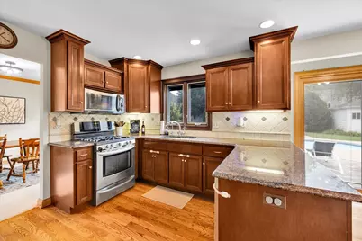 236 Isleview Drive, Oswego, IL 60543 - Photo 11