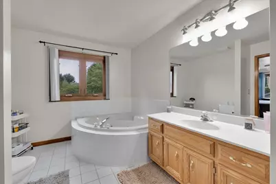 236 Isleview Drive, Oswego, IL 60543 - Photo 31