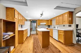 236 Isleview Dr, Oswego, IL 60543 - Photo 39