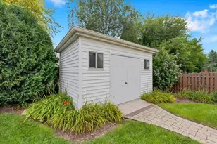 236 Isleview Dr, Oswego, IL 60543 - Photo 45