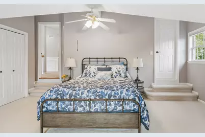 15 Dorchester Court, Hawthorn Woods, IL 60047 - Photo 17