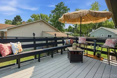 16 W Carol Avenue, Cortland, IL 60112 - Photo 25