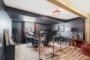 16 W Carol Ave, Cortland, IL 60112 - Photo 15