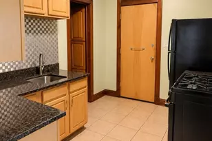 1401 E 72nd Pl, Chicago, IL 60619 - Photo 9