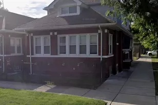 1401 E 72nd Pl, Chicago, IL 60619 - Photo 1