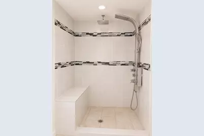 1401 E 72nd Place, Chicago, IL 60619 - Photo 21