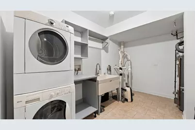 4106 N Saint Louis Avenue, Chicago, IL 60618 - Photo 33