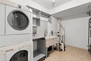 4106 N St Louis Ave, Chicago, IL 60618 - Photo 33