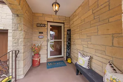 1219 Taylor Street, Joliet, IL 60435 - Photo 5