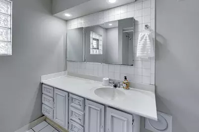 3442 Wilmette Avenue, Wilmette, IL 60091 - Photo 19