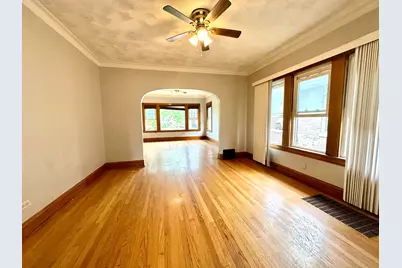 2010 S 11th Avenue, Maywood, IL 60153 - Photo 7