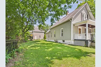 952 Larkin Avenue, Elgin, IL 60123 - Photo 15