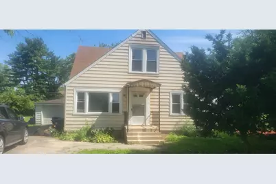 137 E Bonnie Brae Avenue, Mount Prospect, IL 60056 - Photo 1