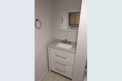 1918 N Lawndale Avenue #G, Chicago, IL 60647 - Photo 11