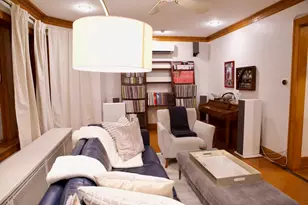 6146 W Roscoe St, Chicago, IL 60634 - Photo 3